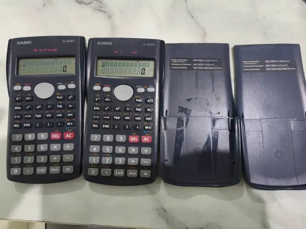 Kalkulator Casio Fx-82MS