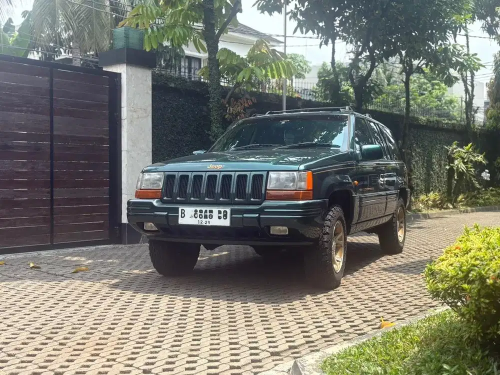 Grand Cherokee ZJ Pristine Condition!!