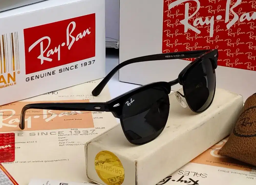 KACAMATA RAY - BAN ORIGINAL BEKAS SEPERTI BARU