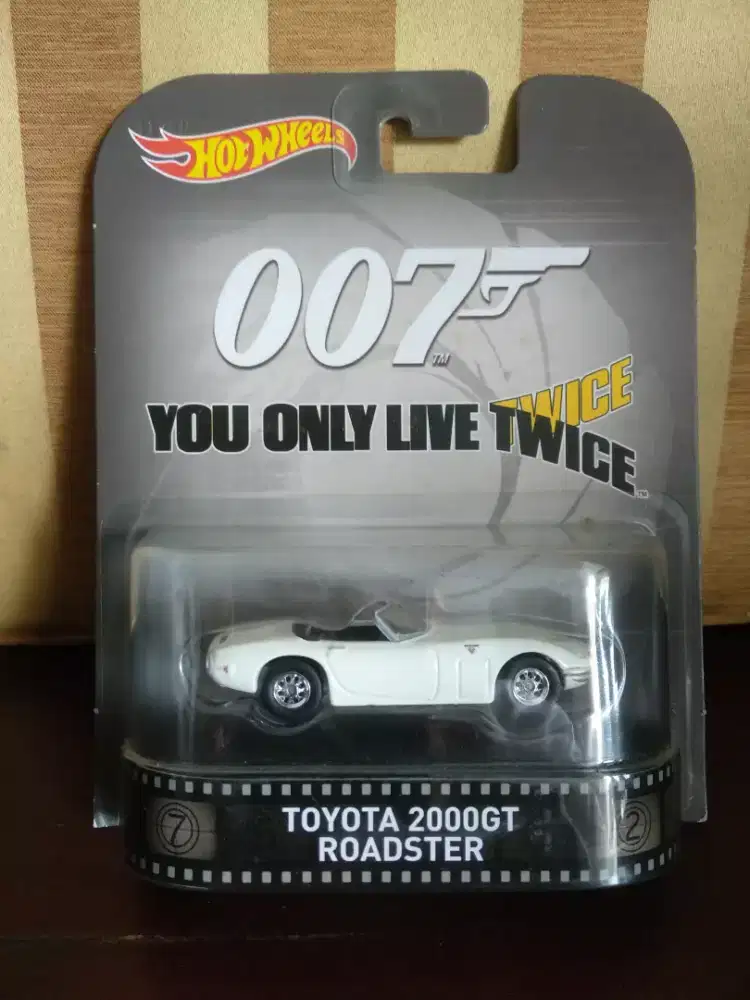 Hot Wheels Premium Edisi James Bond 007. Toyota 2000GT Roadster