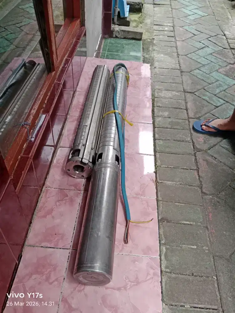 Pompa Air Submersible Grundfos