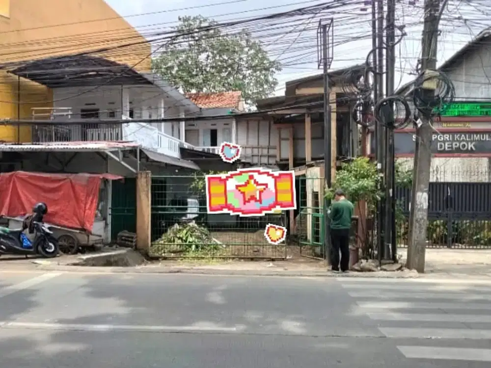 Rumah ex material pinggir jalan raya Kalimulya Depok