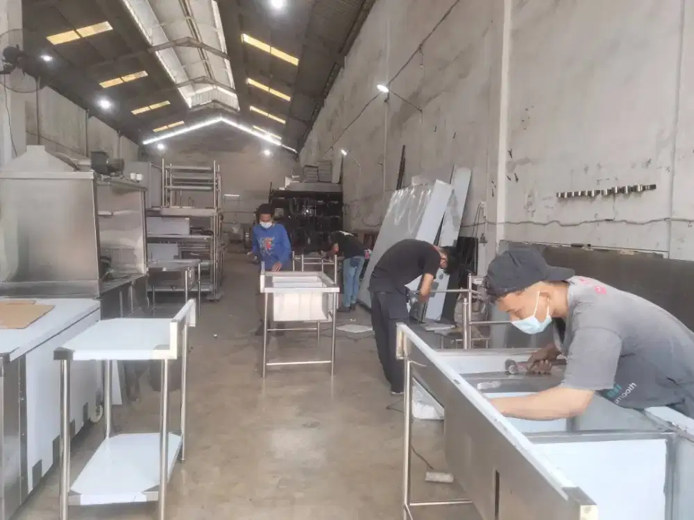 Tukang pabrik Stainless welder helper finishing operator