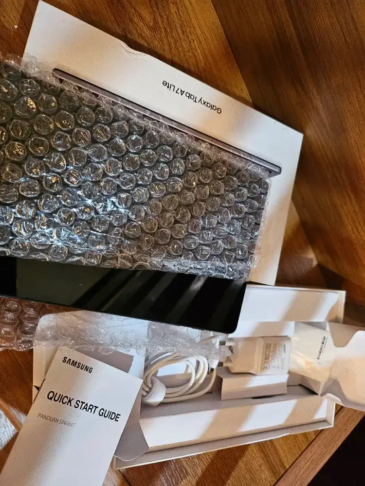 Samsung tablet A7 lite 3/32 gb wifi+cel T225 SEIN