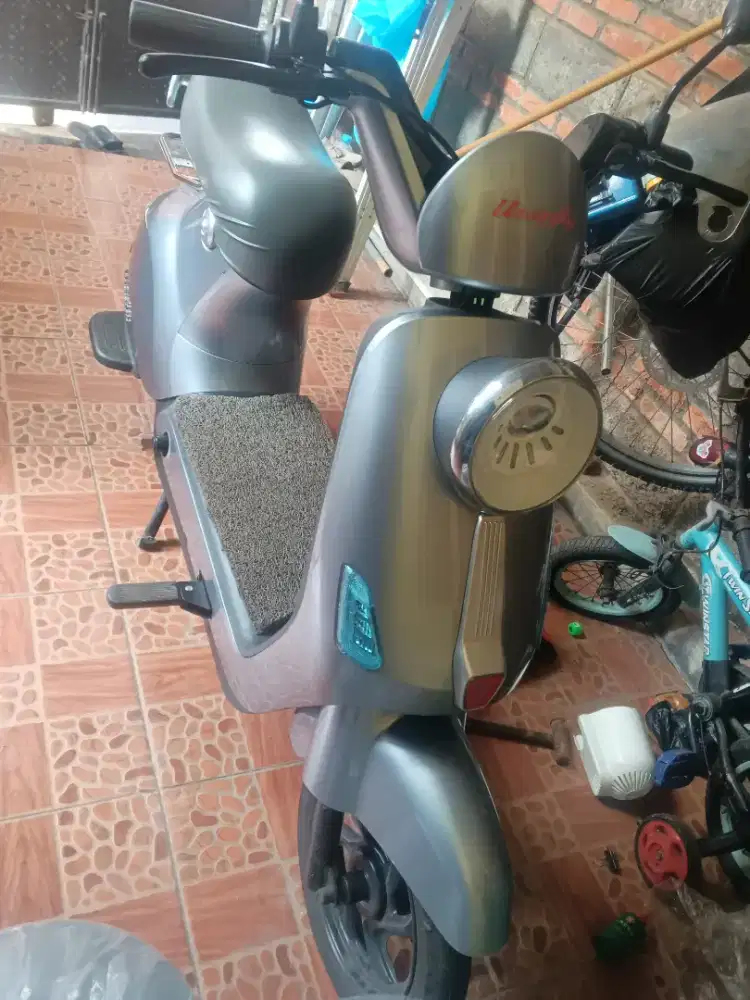 Sepeda listrik uwinfly