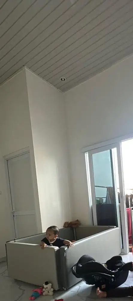 Bumper bed, playbie, bumper box, box baby