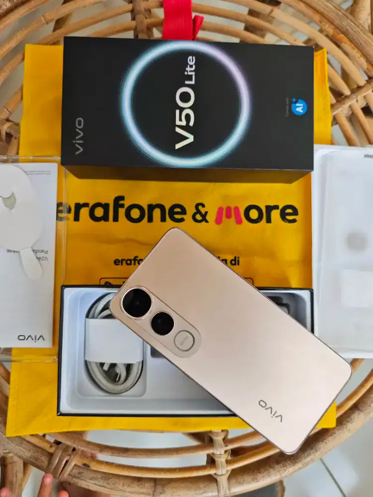 Vivo V50 lite NFC 8/128GB Garansi Resmi
