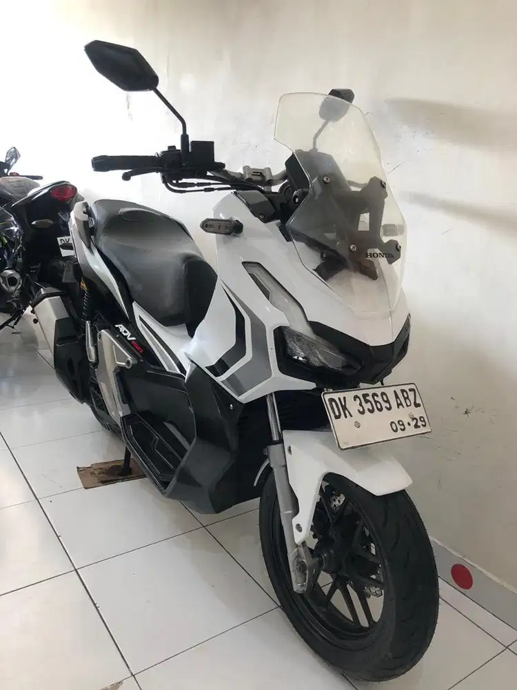 Honda ADV ABS Th.2019 Putih!!