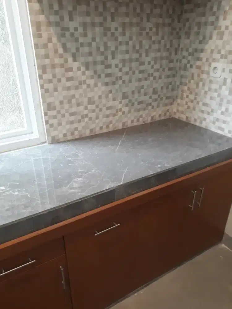 Tukang Pasang Quadra, Marmer, Granit. Kontraktor Bangun Rumah Mewah