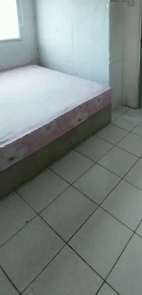 Jual murah spring bed + divan uk 180 x200 cm merk Romantico Romance