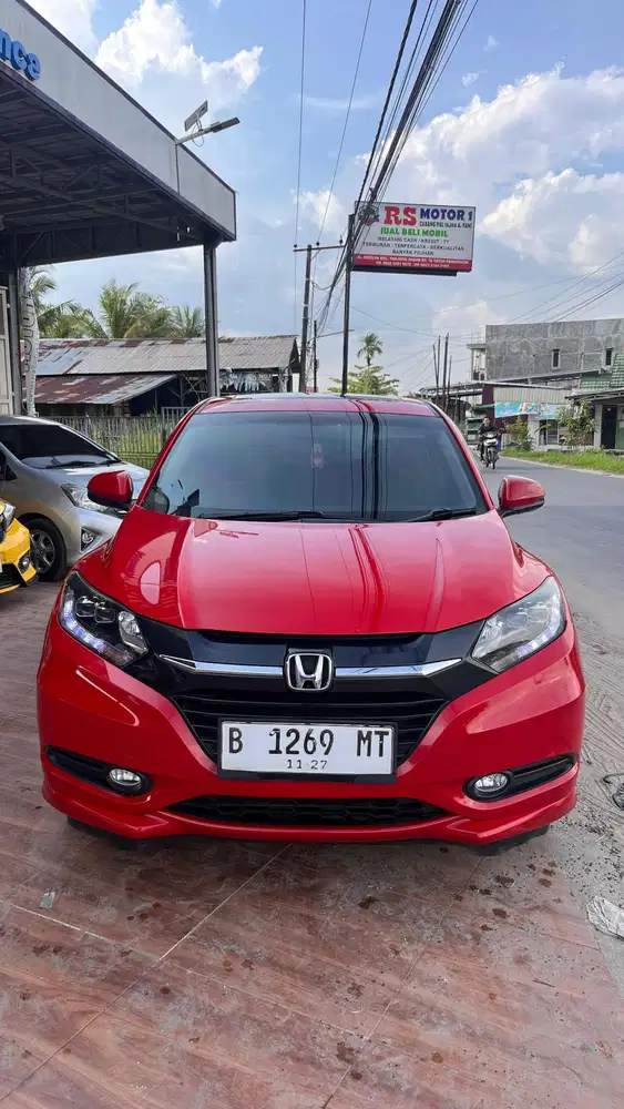 Honda HR-V Prestige 1.8 2017 AT