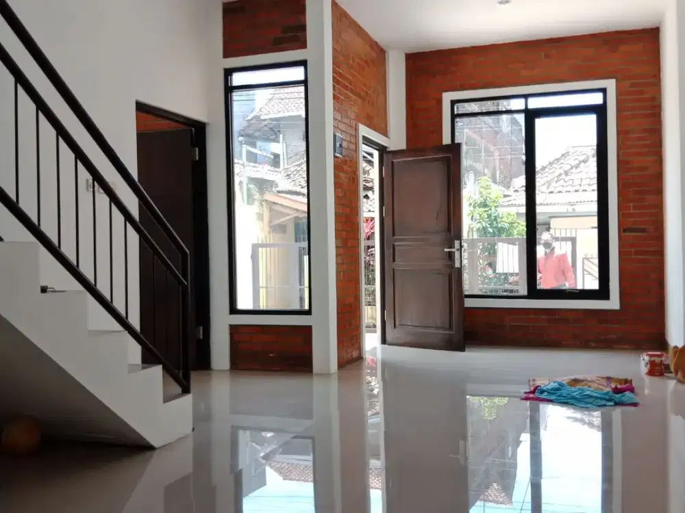 lokasi emas supratman dekat gd.sate pusdai, nyaman aman harga murah!