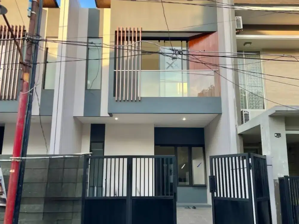 Strategis! Rumah Baru Gress Mulyosari Surabaya (Last Unit)