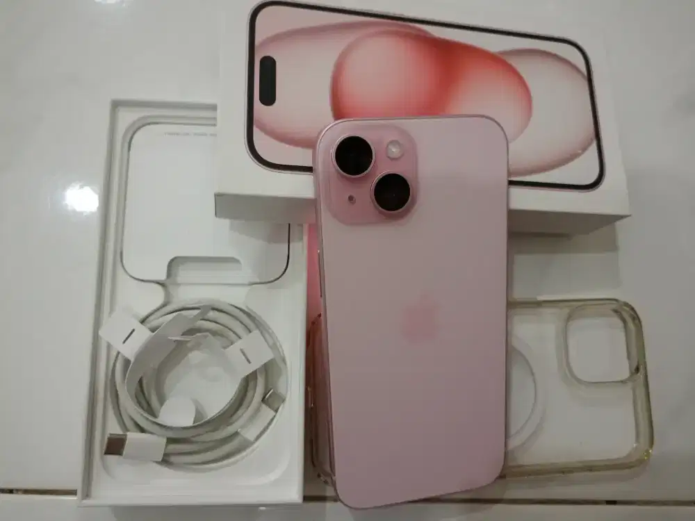 JUAL CEPAT IPHONE 15 FULLSET LIKE NEW