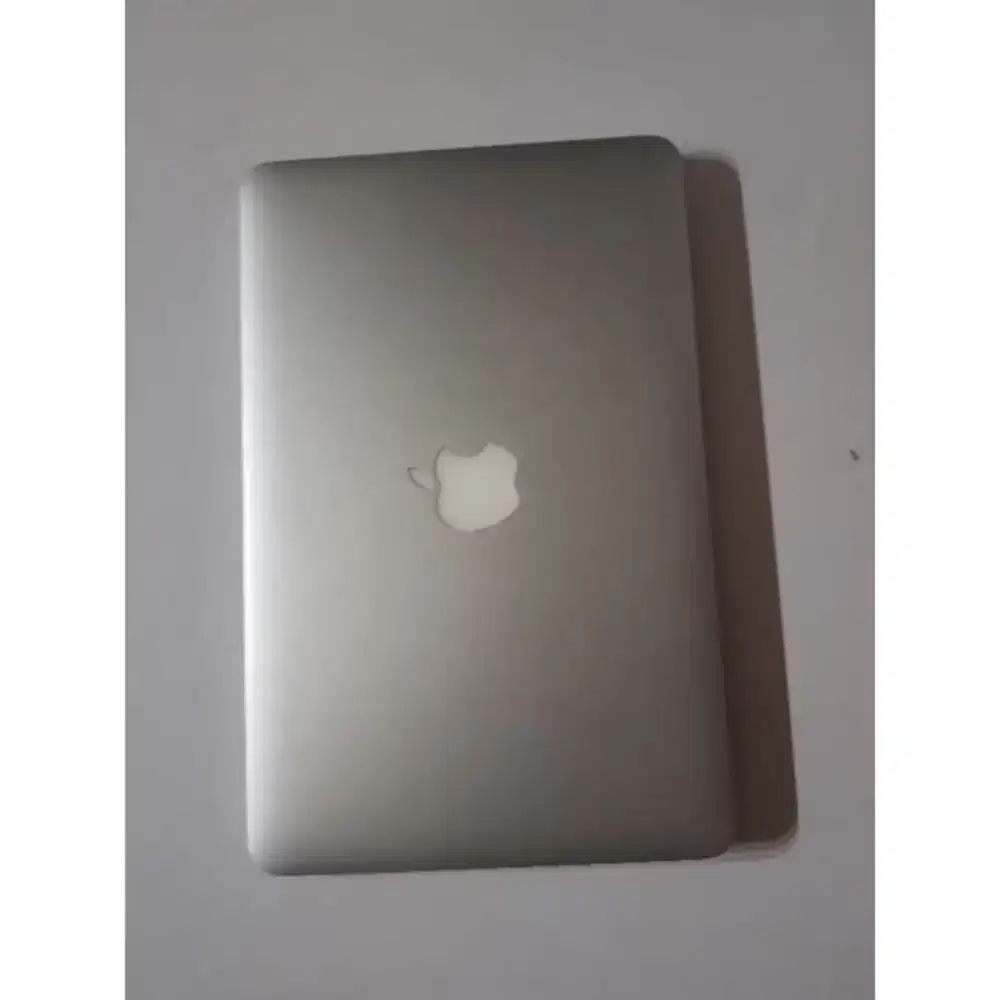 Macbook air 2011