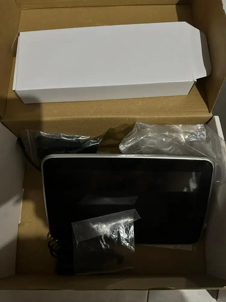 Android Headrest Monitor