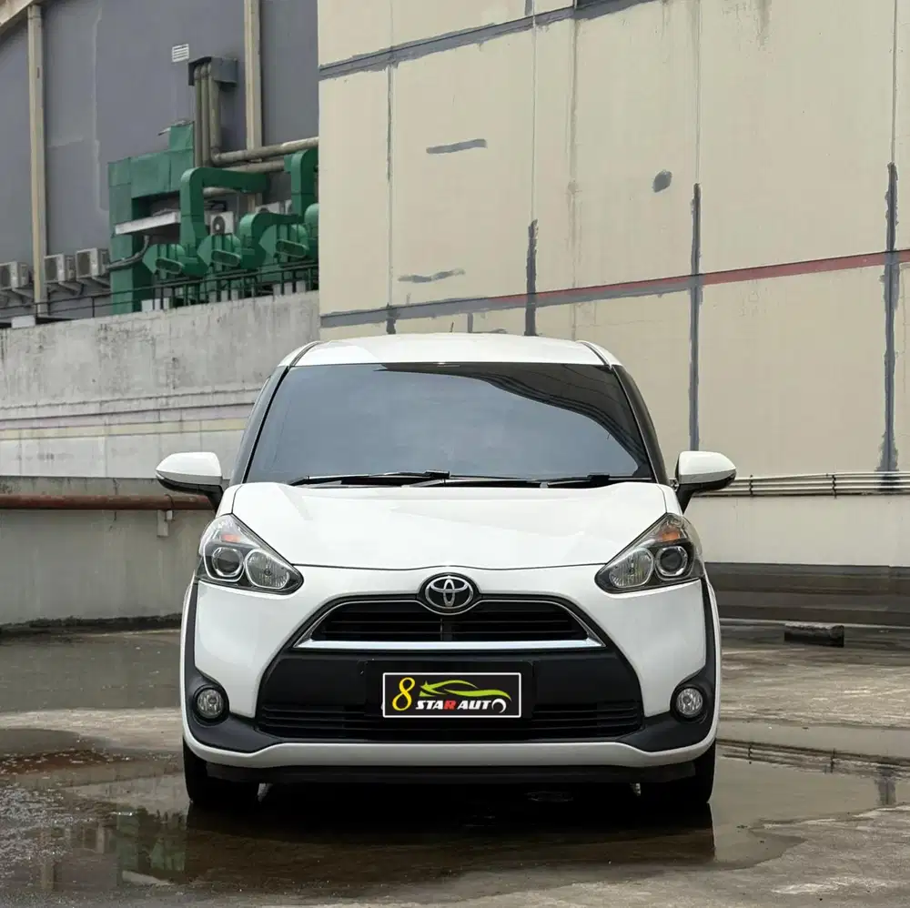 Sienta V Matic AT 2018 Tangan ke 1