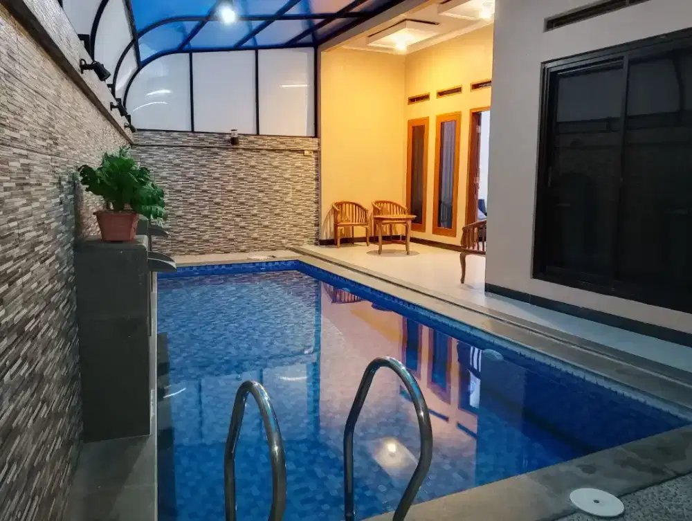 Di jual cepat villa lokasi strategis dekat taman safari