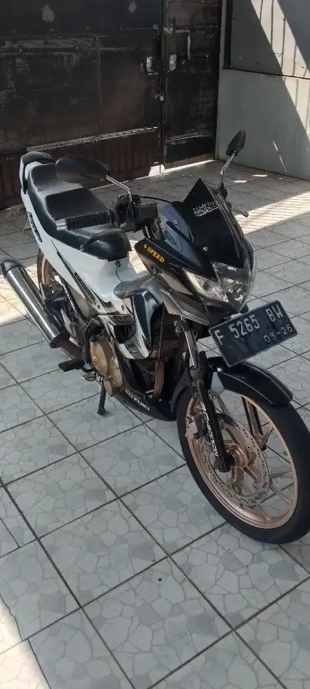 Bismillah jual motor satria fu thn 2011