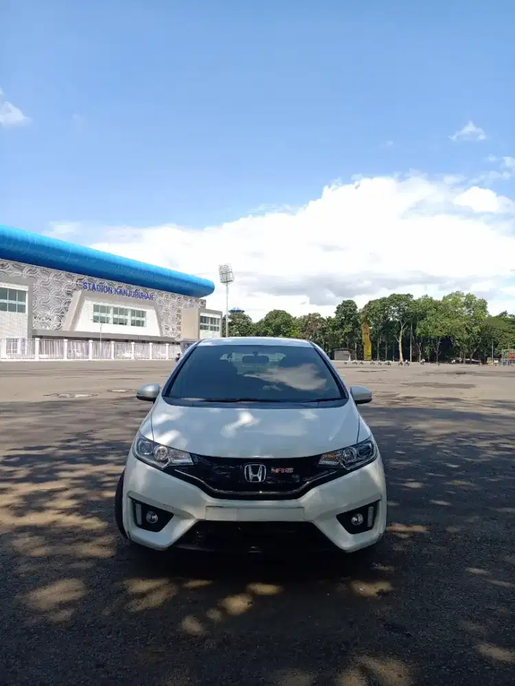 Honda Jazz RS GK5 2015