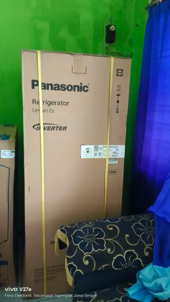 Kulkas Panasonic 2 pintu inverter