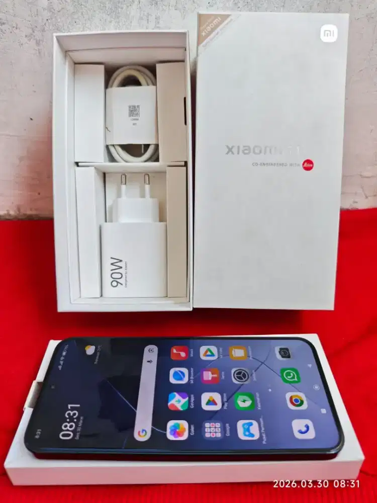 Xiaomi 14 12/256 Fullset ori Segel mulus no minus garansi On 2026