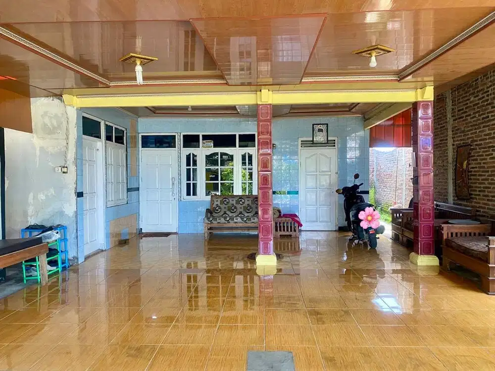 DIJUAl CEPAT RUMAH KARANGANYAR