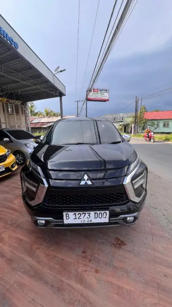 Mitsubishi Xpander ultimate 1.5. 2023