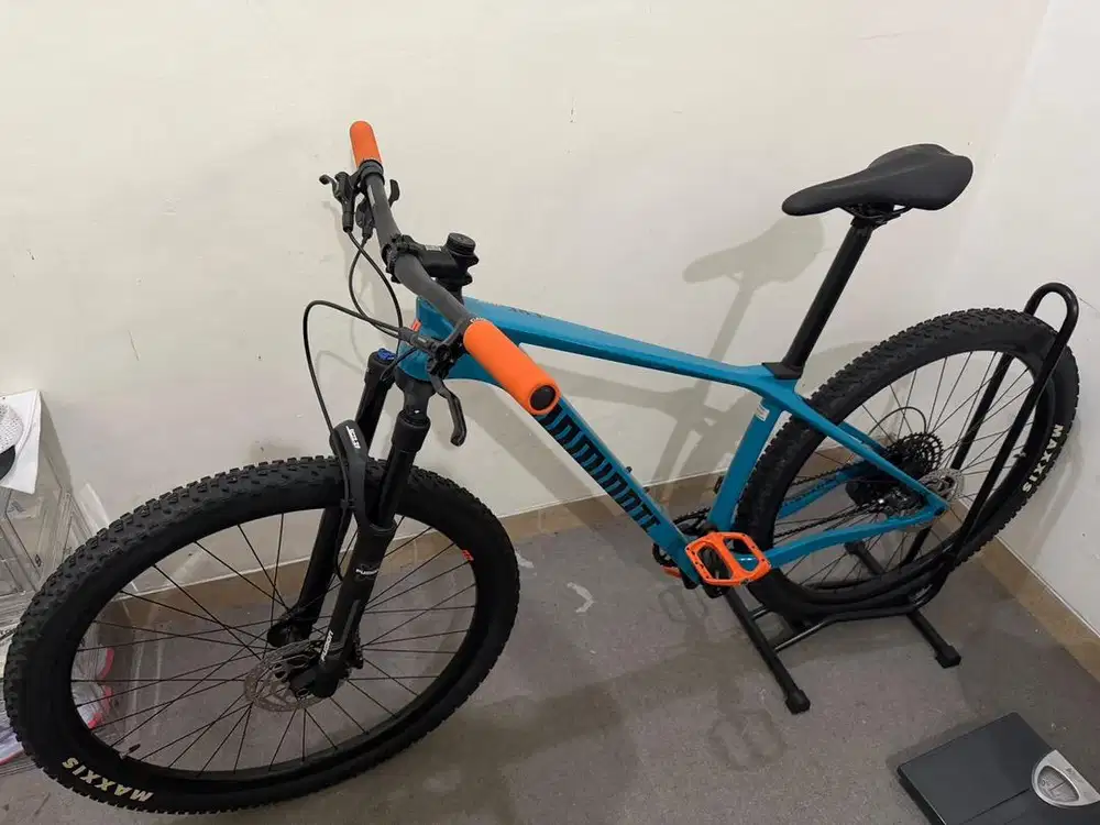 DOMINATE CXC Elite 29 Size M