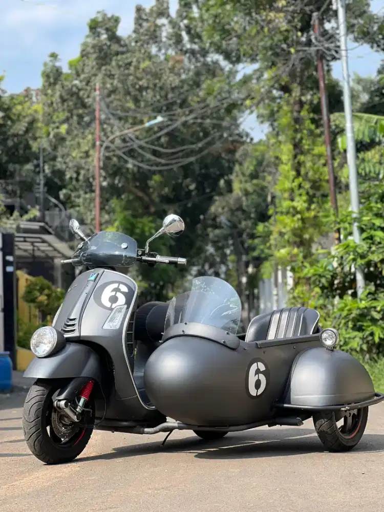 Vespa GTV Sei Giorni with Sespan KM 600 Perak