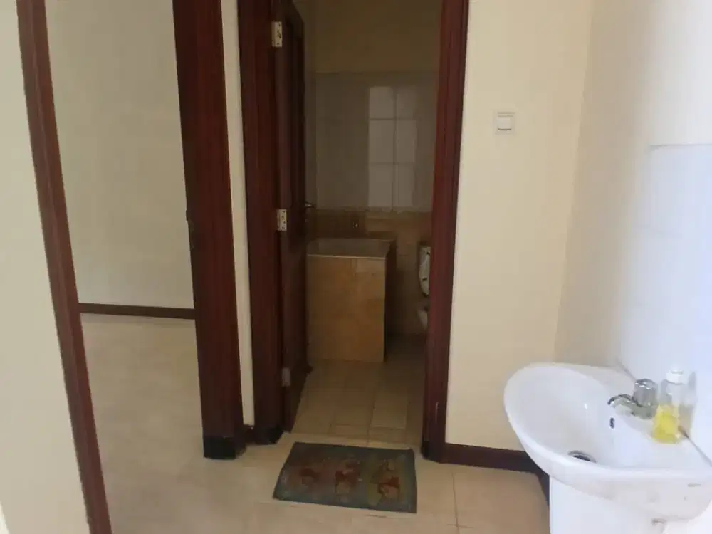 Disewakan Rumah Fullerton