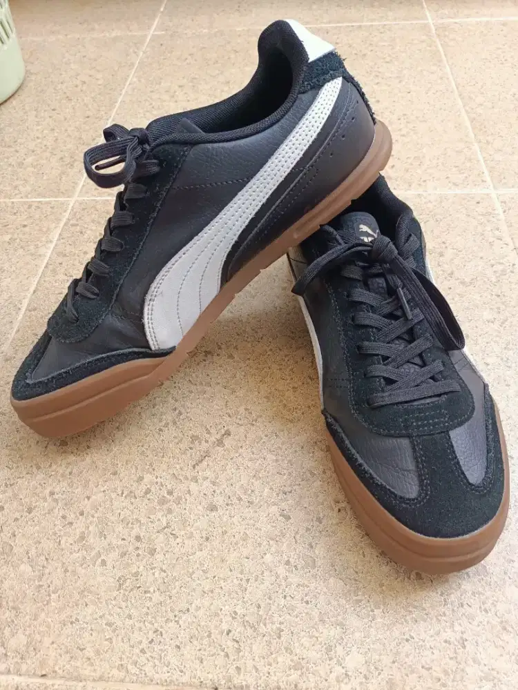 Sepatu puma second