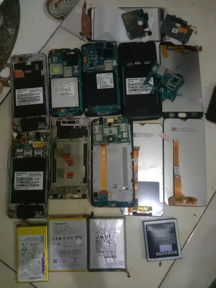 Jasa service elektronik Hp dan TV