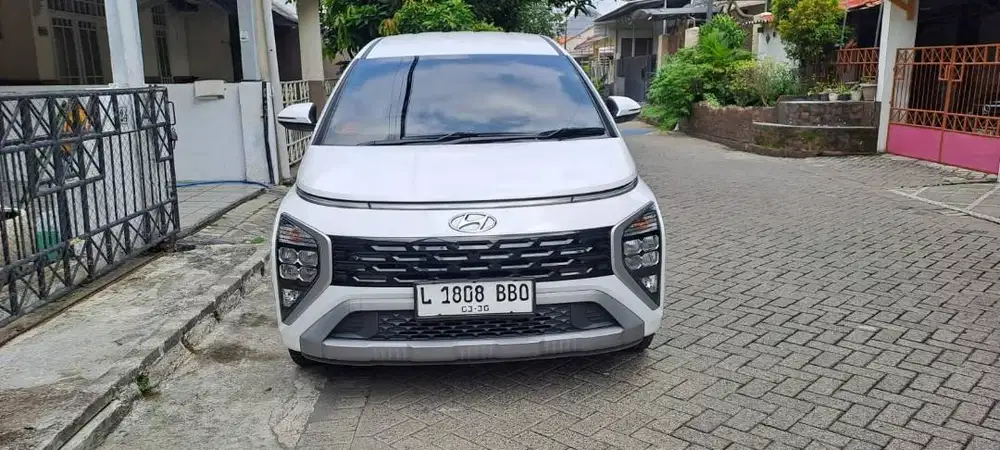 Dijual Hyundai Stargazer Essential Captain Seat