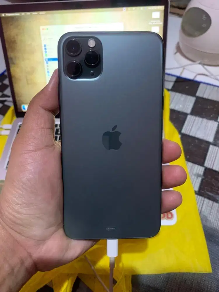 Iphone 11 promax 256gb iBox good kondisi
