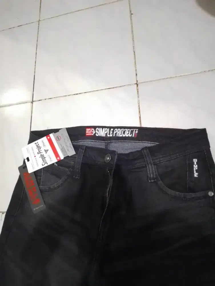 Celana jeans slimfit (karet)