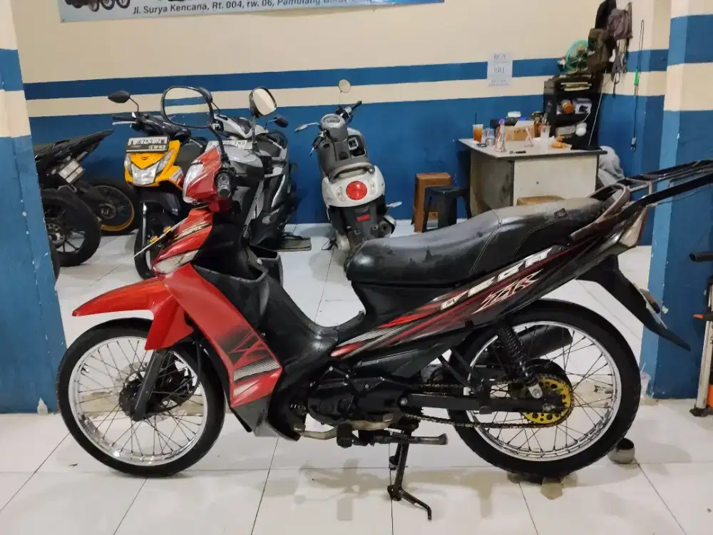 Dijual yamaha vega ZR 2009 super mulus