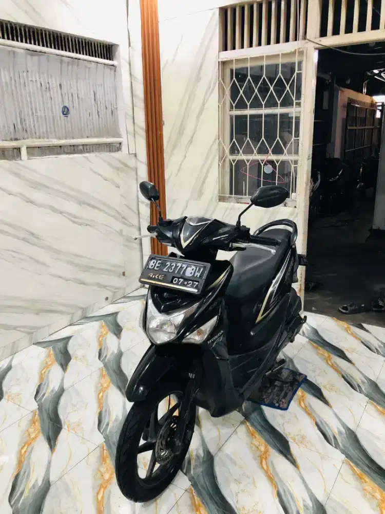 BEAT POP ISTIMEWA 2016 Pajak Hidup