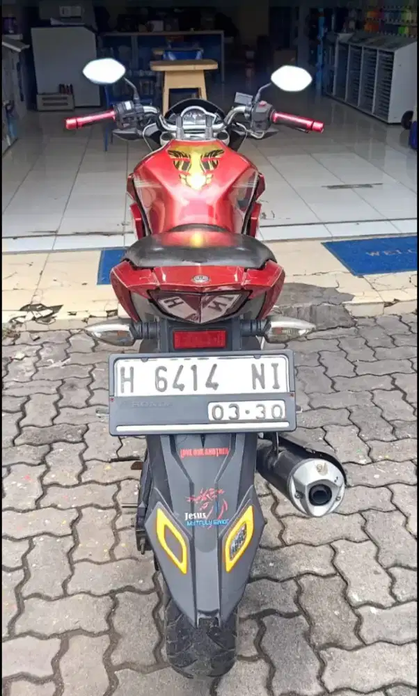Jual motor Vixion 2015