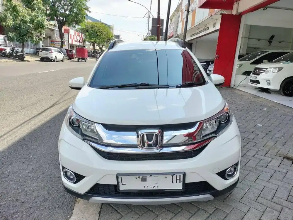 Honda Brv 1.5 E Bensin Matic /At 2017 Kondisi Super Bagus low km 40rb