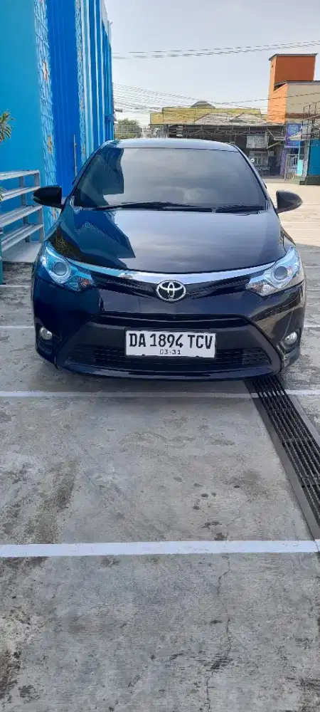 DIJUAL MOBIL SEDAN TOYOTA VIOS TIPE G AT. TAHUN 2017