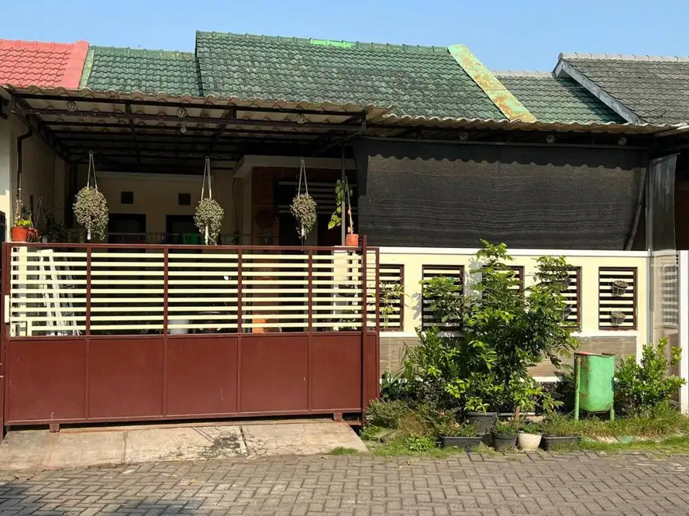 Dijual Rumah hadap ke barat