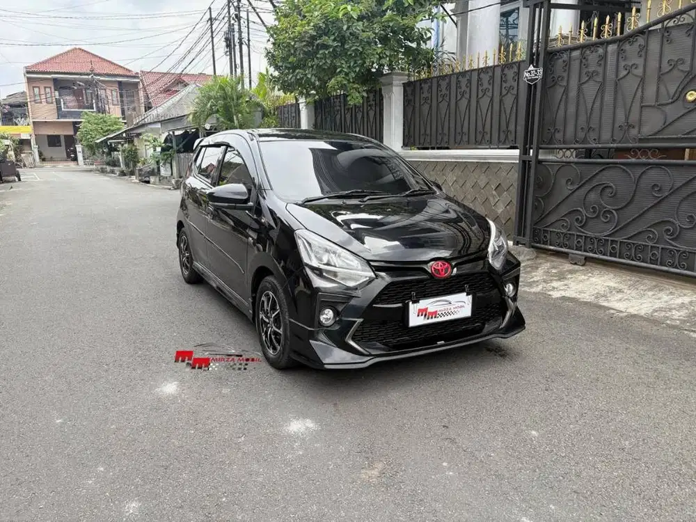 Toyota New Agya GR 1.2 AT 2022 Hitam