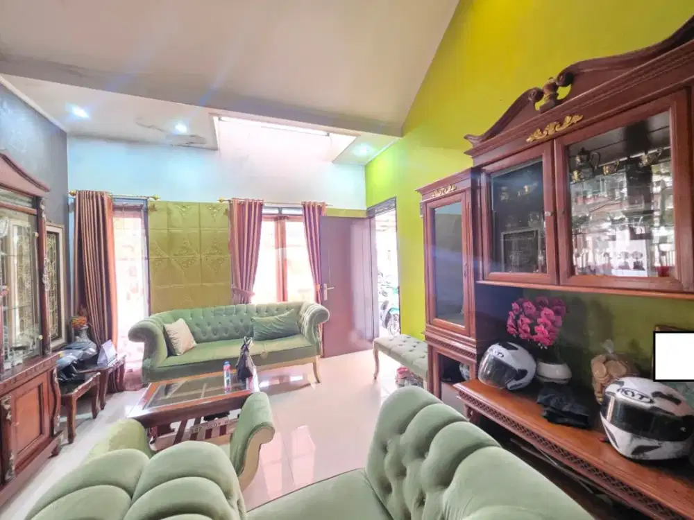 Dijual Rumah 2,5 Lantai Nyaman Siap Huni Lokasi di Bumi Panyawangan Cluster Rasamala