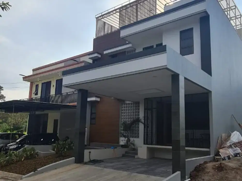 Disewakan Ruma 5 Kamar di Taman Simpruk Lippo Cikarang – Sudah Full Furnish + Private Pool