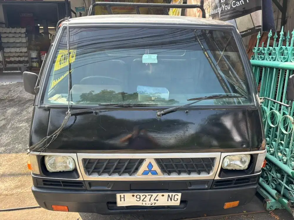 Mitsubishi L300 2012 MT