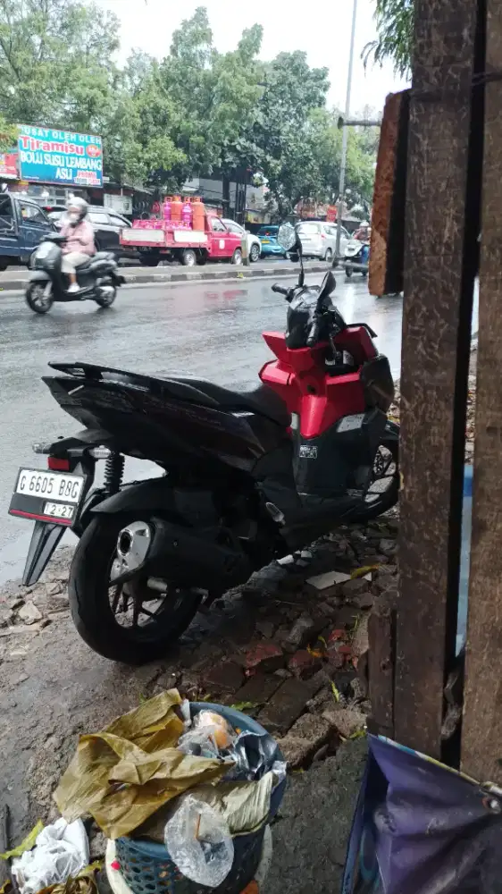 Vario 160 CBS Plat Brebes