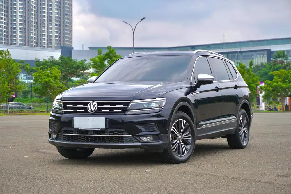 Volkswagen Tiguan
Allspace 1.4 TSI 2021