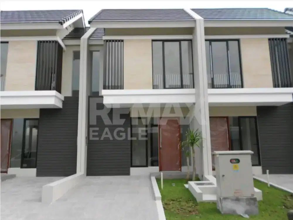 Disewakan Rumah Northwest Lake Citraland Surabaya