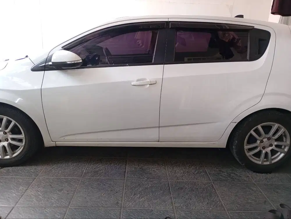 Di jual Chevrolet aveo 2014